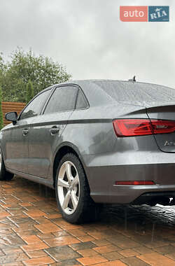 Седан Audi A3 2014 в 