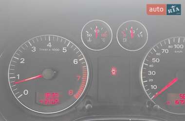 Хэтчбек Audi A3 2006 в 