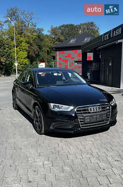 Седан Audi A3 2015 в 