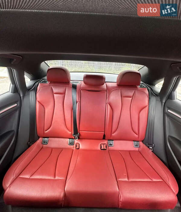 Седан Audi A3 2020 в Буче