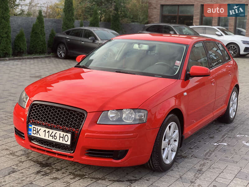 Хэтчбек Audi A3 2007 в 