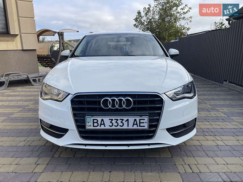 Хетчбек Audi A3 2013 в Хмельницькому