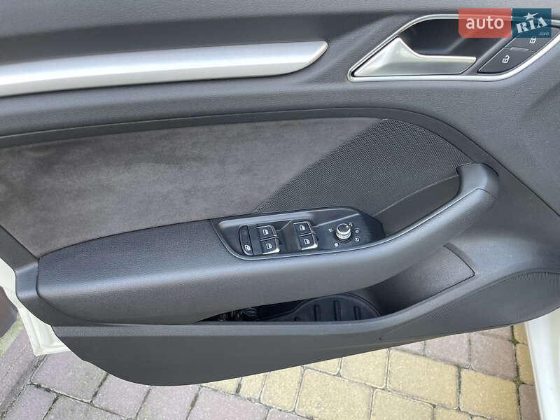 Хетчбек Audi A3 2013 в Хмельницькому