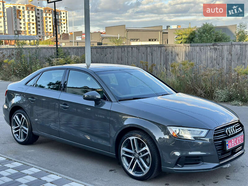 Седан Audi A3 2020 в Киеве