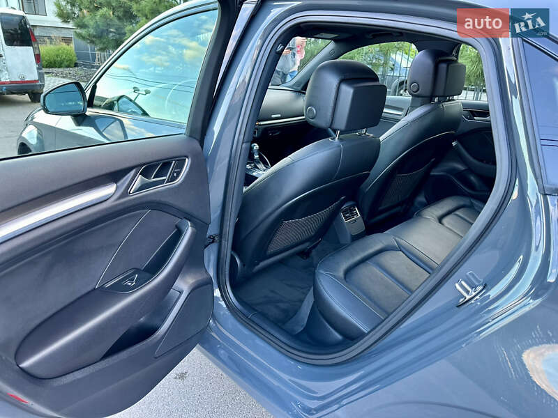 Седан Audi A3 2020 в Киеве