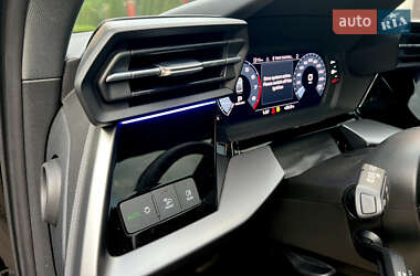 Седан Audi A3 2023 в 