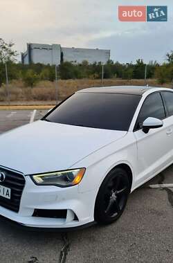 Седан Audi A3 2015 в Запорожье