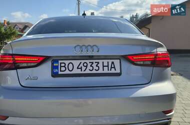 Седан Audi A3 2018 в 