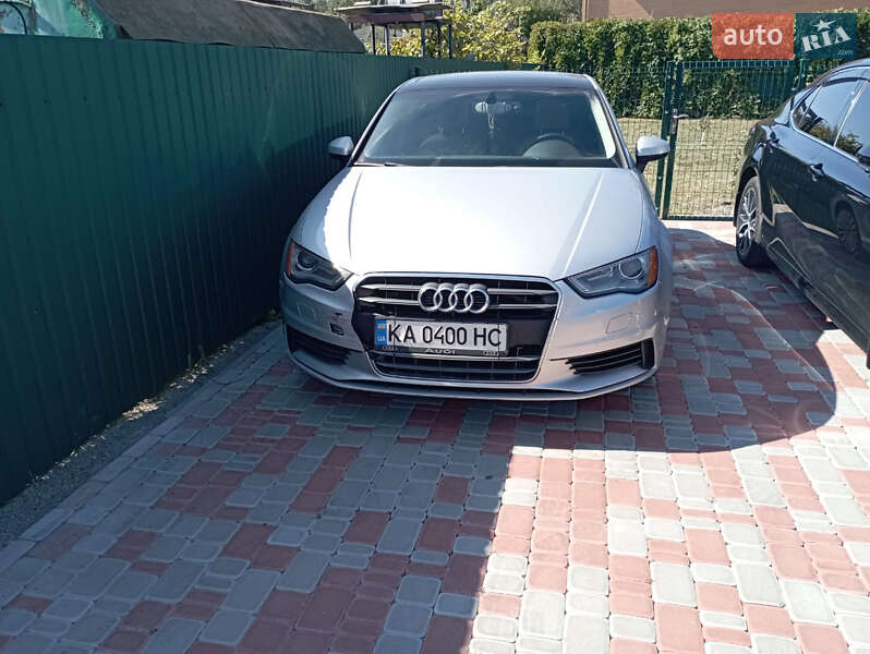 Седан Audi A3 2014 в Києві