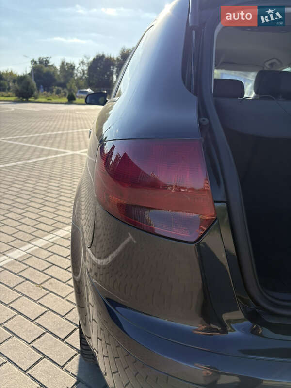 Хэтчбек Audi A3 2006 в Дубно