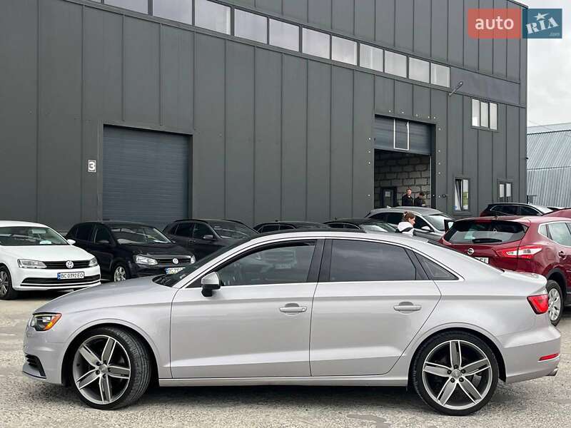 Седан Audi A3 2014 в Львове