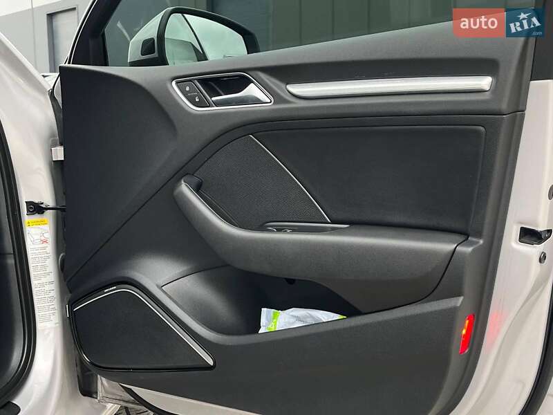 Седан Audi A3 2014 в Львове