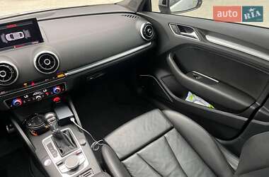 Седан Audi A3 2014 в Львове