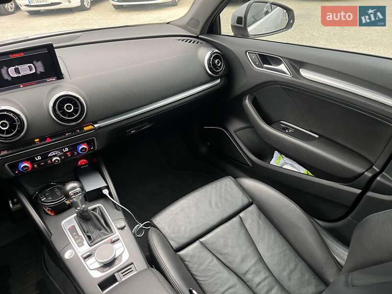 Седан Audi A3 2014 в Львове