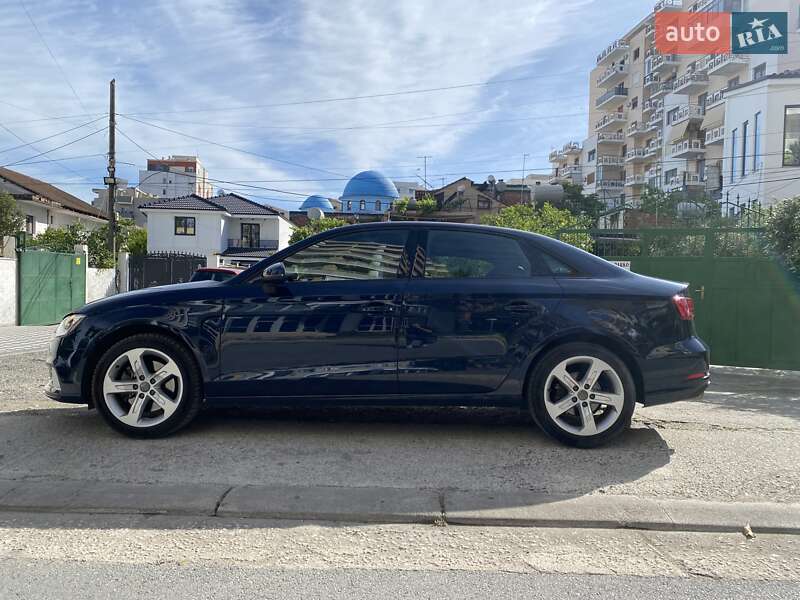 Седан Audi A3 2017 в Києві