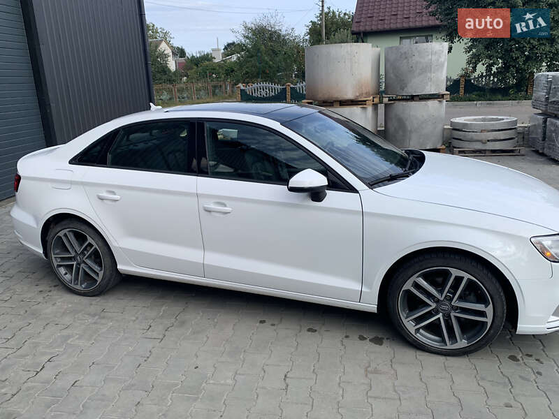 Седан Audi A3 2018 в Києві