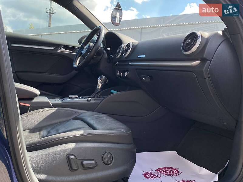 Хэтчбек Audi A3 2016 в Львове