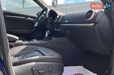 Хэтчбек Audi A3 2016 в 