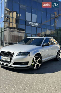 Хетчбек Audi A3 2008 в 
