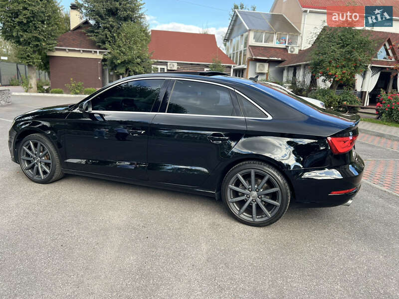 Седан Audi A3 2014 в Вінниці