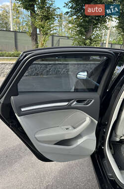 Седан Audi A3 2014 в 