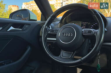 Седан Audi A3 2015 в 