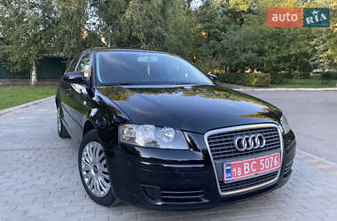Хэтчбек Audi A3 2007 в 