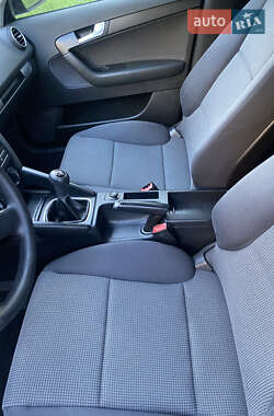 Хэтчбек Audi A3 2007 в 