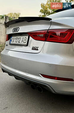 Седан Audi A3 2016 в 