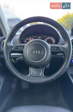 Седан Audi A3 2015 в 