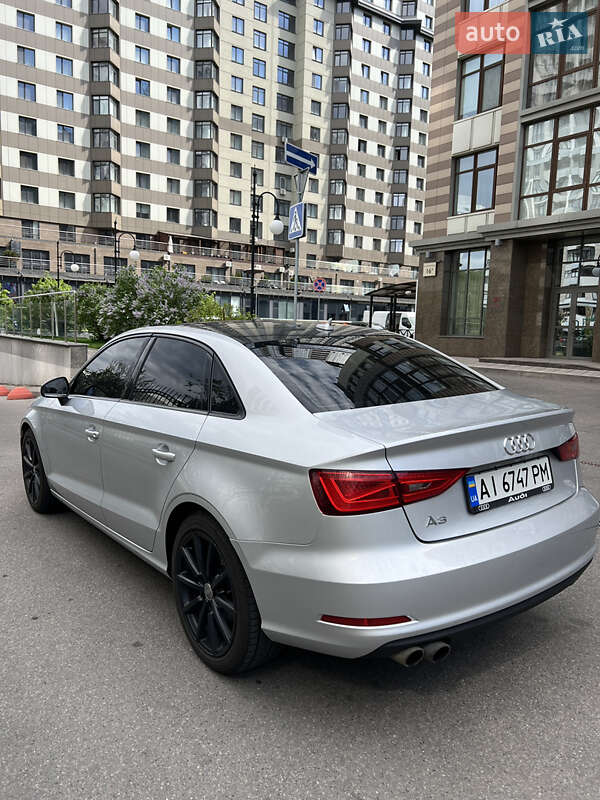 Седан Audi A3 2014 в Києві