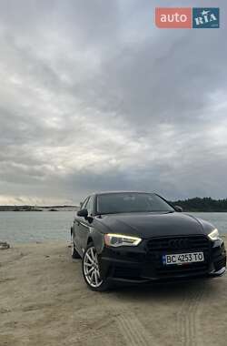 Седан Audi A3 2015 в Львове