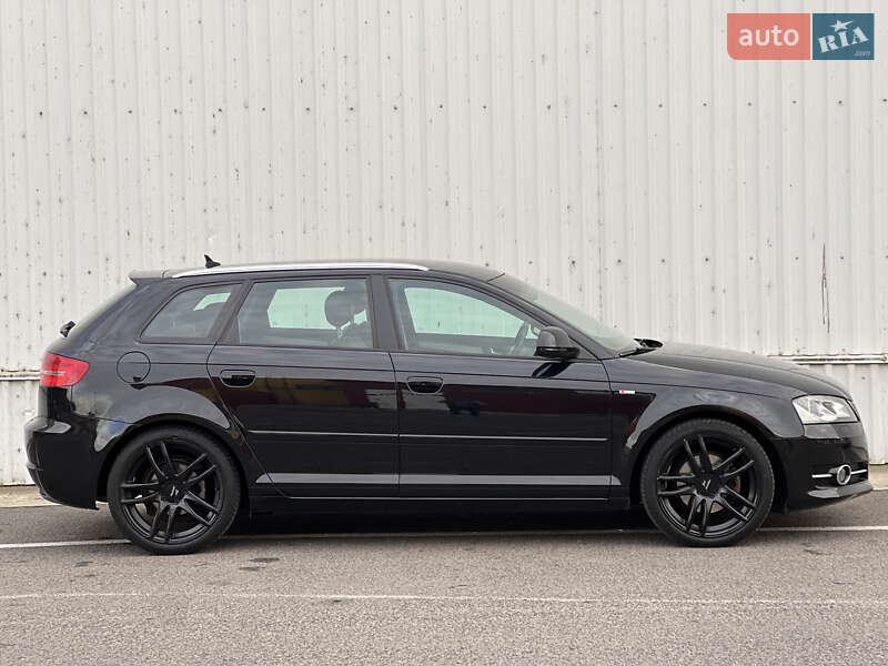 Хетчбек Audi A3 2010 в Луцьку