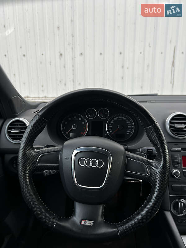 Хетчбек Audi A3 2010 в Луцьку