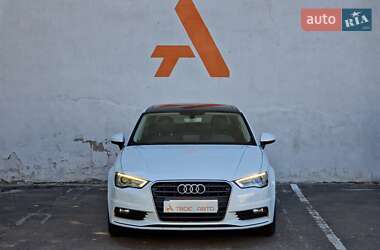 Седан Audi A3 2016 в 