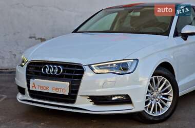 Седан Audi A3 2016 в 