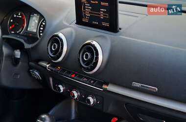 Седан Audi A3 2016 в 