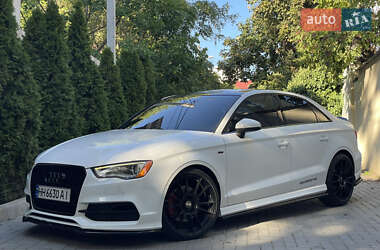 Седан Audi A3 2016 в 