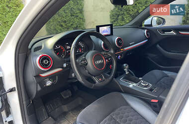 Седан Audi A3 2016 в 