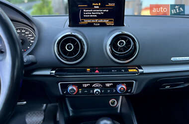Седан Audi A3 2014 в 