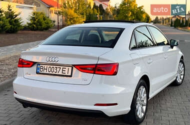 Седан Audi A3 2015 в 