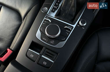 Седан Audi A3 2015 в 
