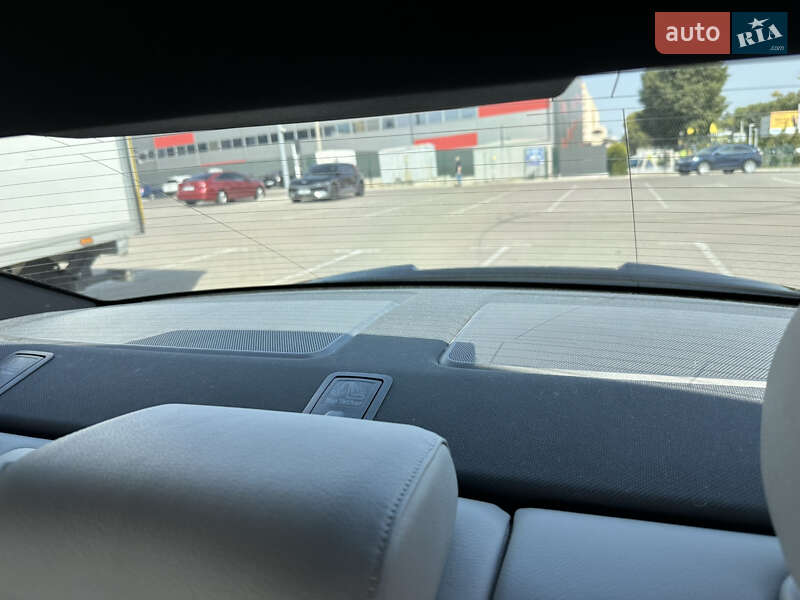 Седан Audi A3 2017 в Киеве