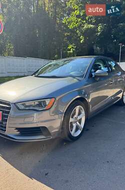 Седан Audi A3 2015 в 
