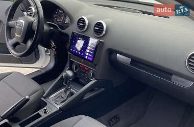 Хетчбек Audi A3 2009 в 
