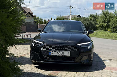 Седан Audi A3 2023 в Коломые