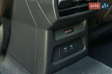 Седан Audi A3 2023 в Коломые