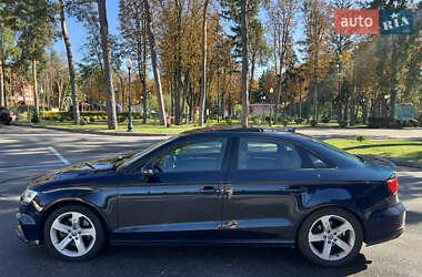 Седан Audi A3 2017 в 