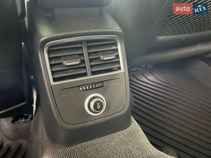 Седан Audi A3 2019 в Одессе