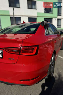 Седан Audi A3 2013 в 